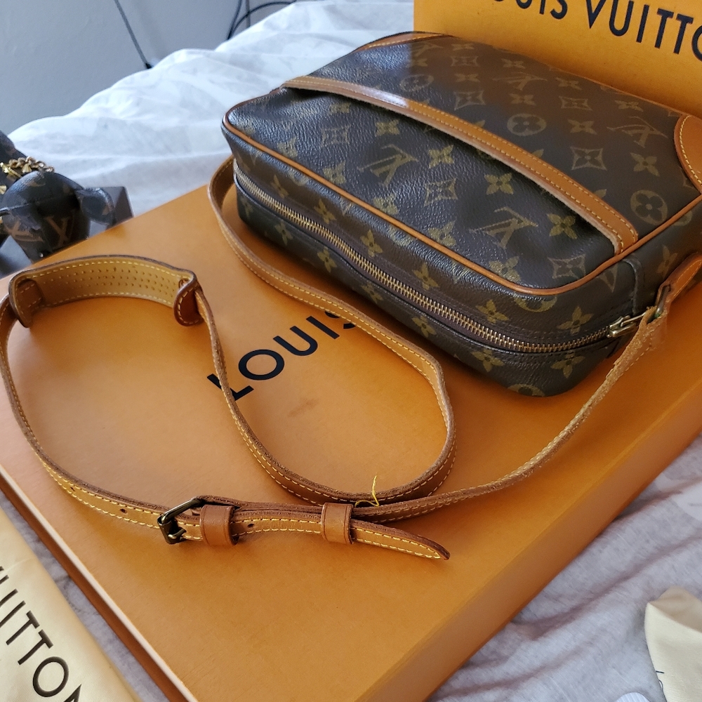 🎀Louis Vuitton Trocadero 27 Women's Crossbody Bag🎀 - Picture 9 of 17